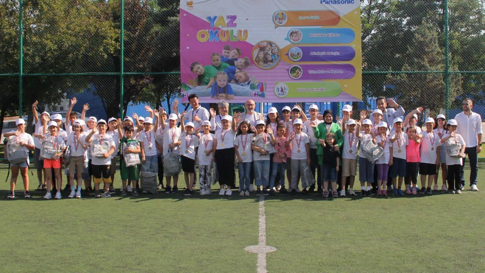 Panasonic Yaz Okulu'nda, çalışan çocukları hem eğlendiler hem öğrendiler