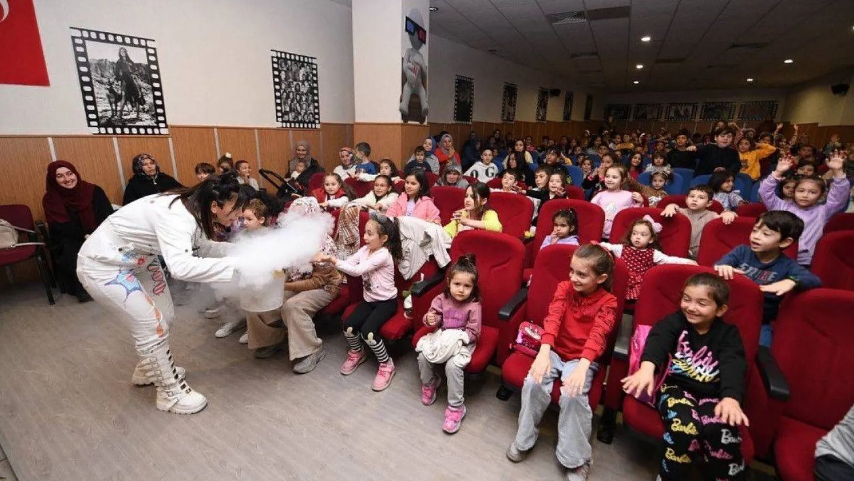 Pursaklar'da öğrenciler için 24 farklı etkinlik düzenlendi
