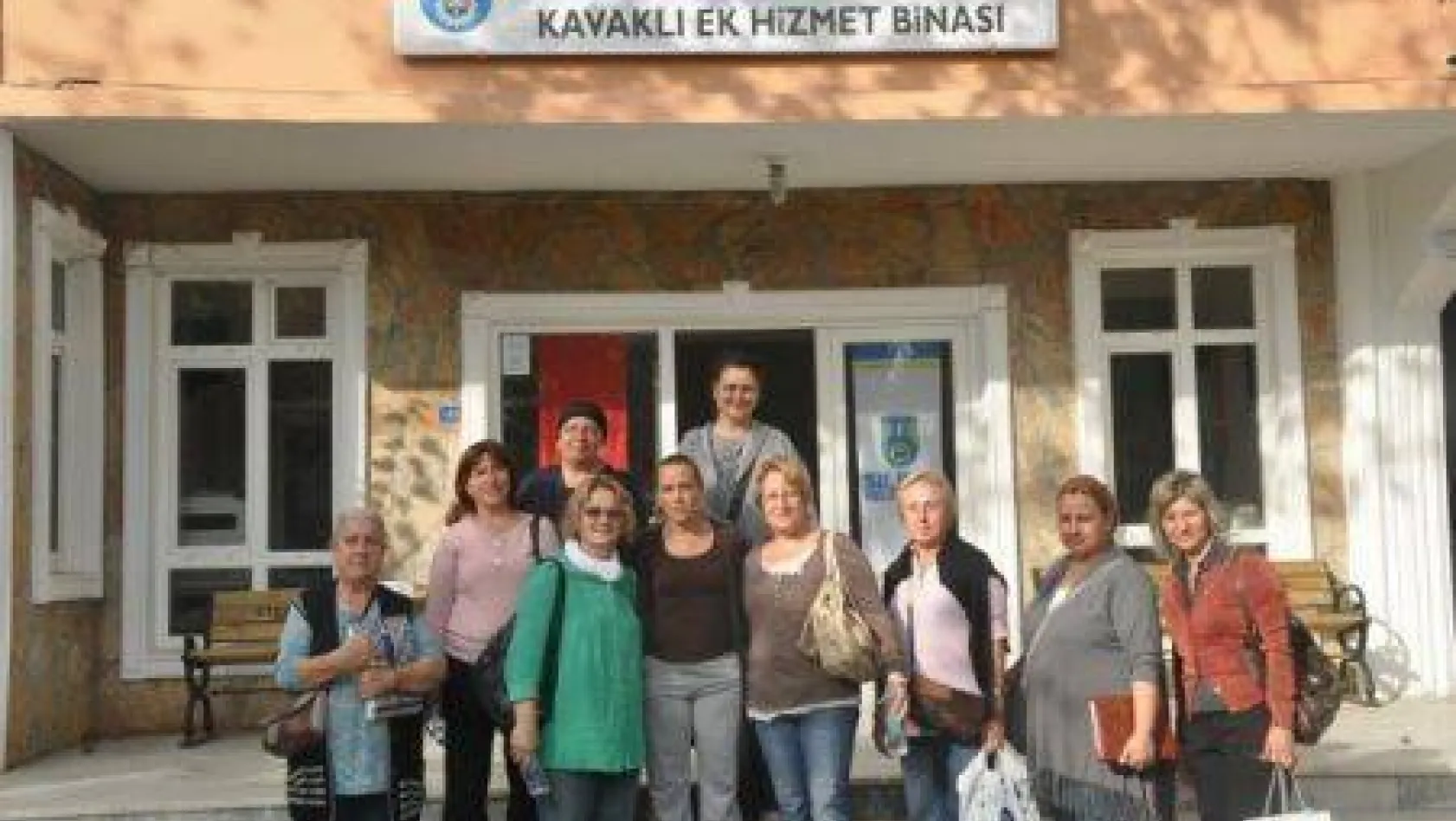 Silivri CHP Kadın Kollarından Kavaklı'ya Çat Kapı