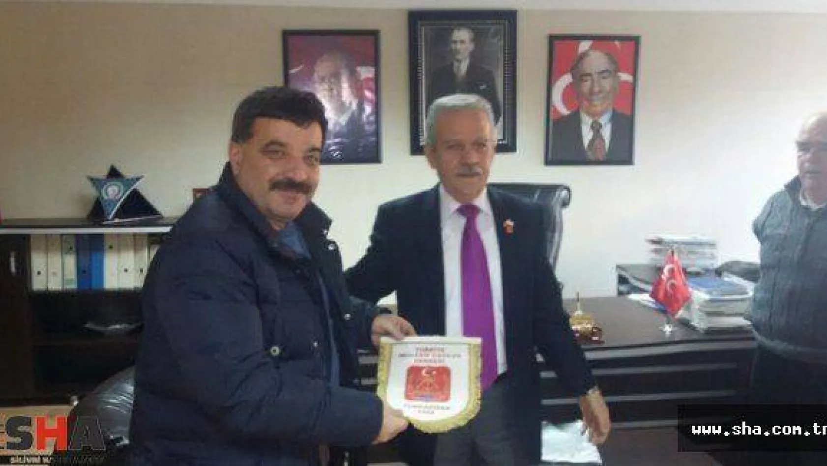 Silivrili Gaziler MHP'yi ziyaret etti