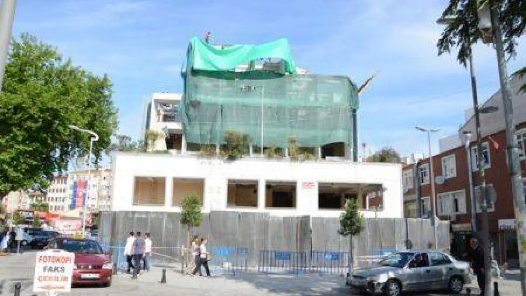 Silviya Otel'in yıkımına başlandı