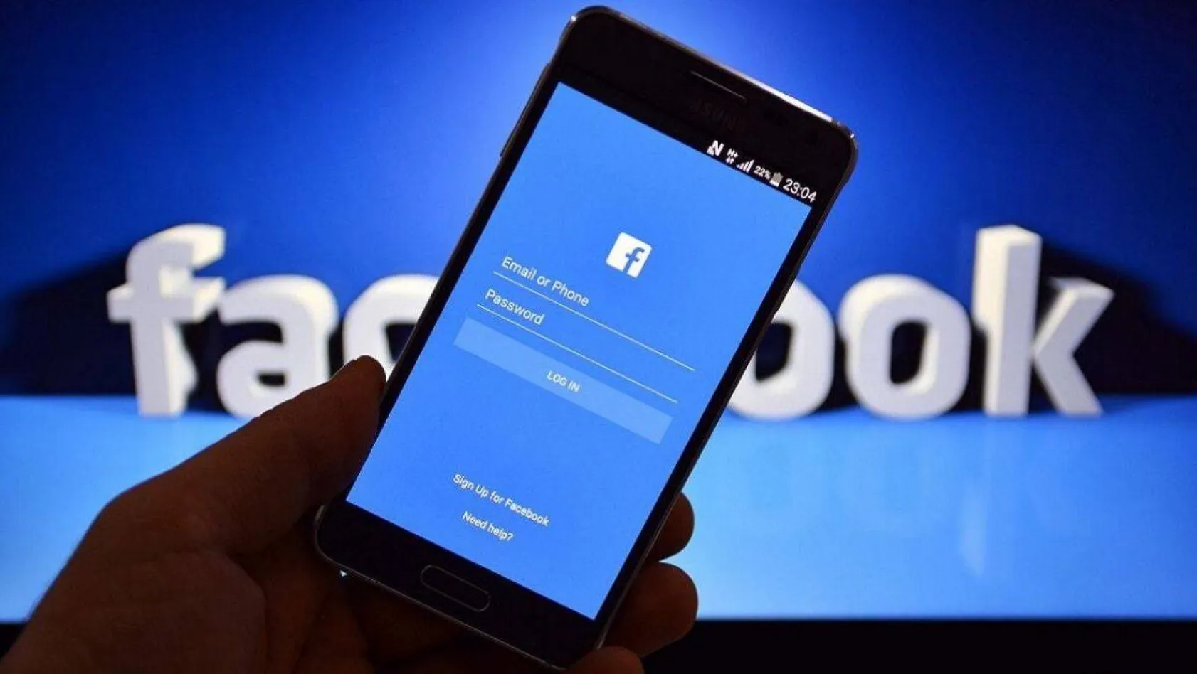 Sosyal medya şifrelerinizi güncelleyin: Dolandırıcıların yeni yöntemi Facebook'un açığı oldu