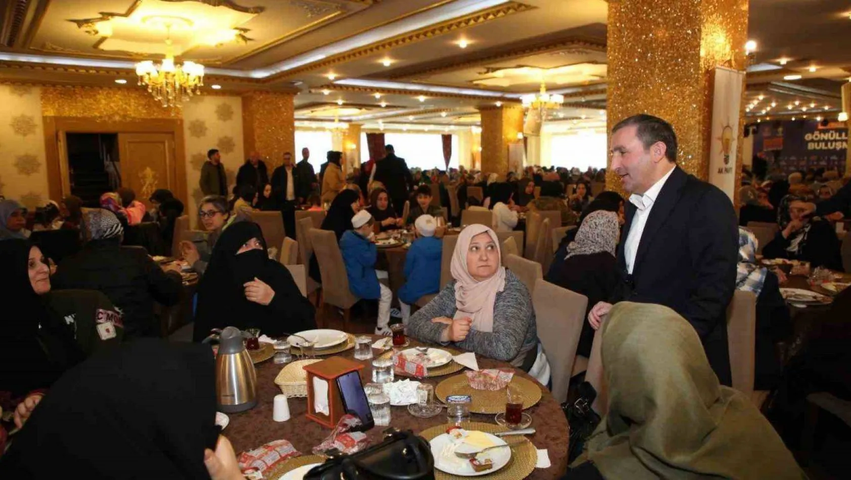 Sultanbeylili kadınlardan Ali Tombaş'a tam destek