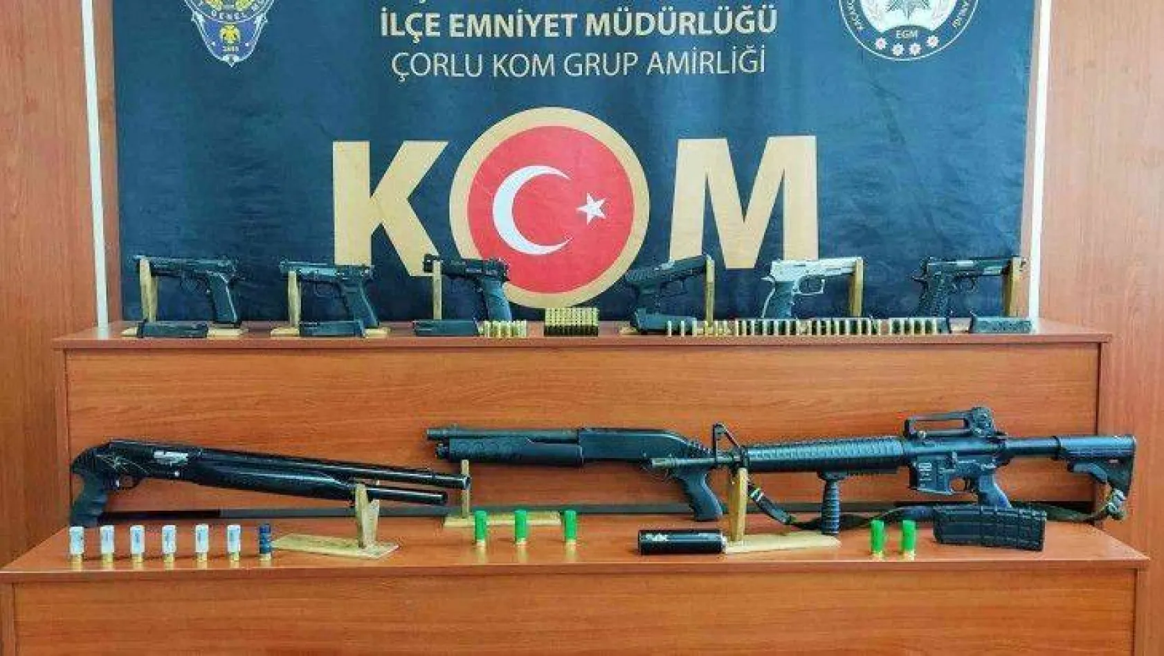 Tekirdağ'da 14 adrese silah operasyonu: 5 gözaltı