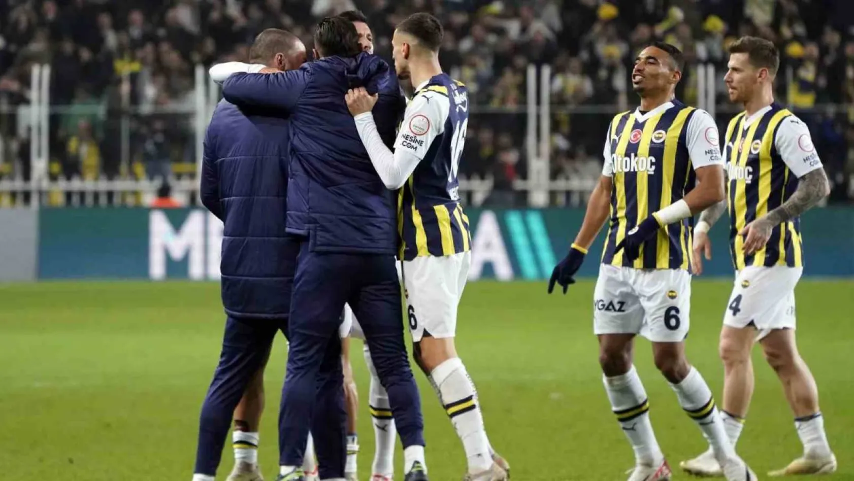 Trendyol Süper Lig: Fenerbahçe: 2 - MKE Ankaragücü: 1 (İlk yarı)