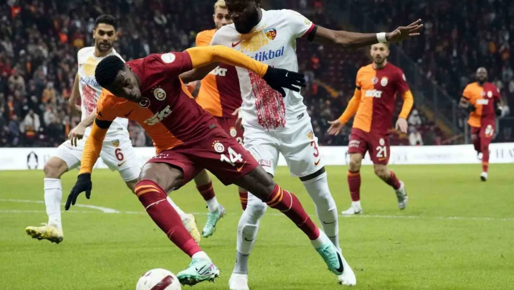 Trendyol Süper Lig: Galatasaray: 2 - Kayserispor: 1 (Maç sonucu)