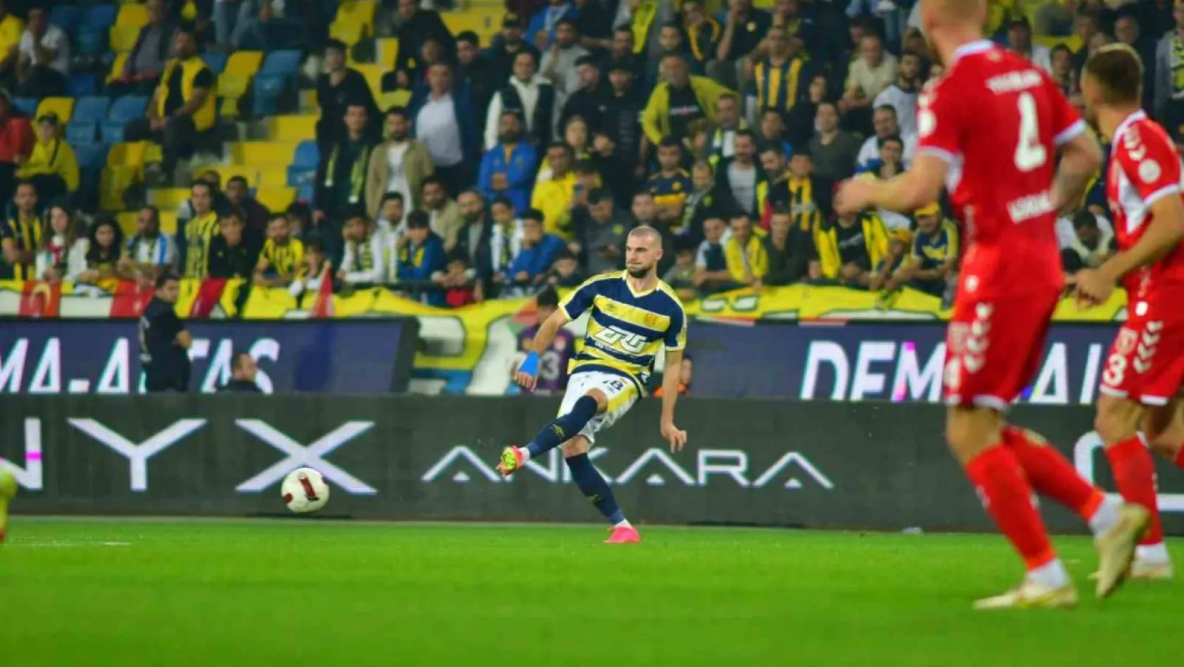 Trendyol Süper Lig: MKE Ankaragücü: 2 - Yılport Samsunspor: 0 (Maç sonucu)