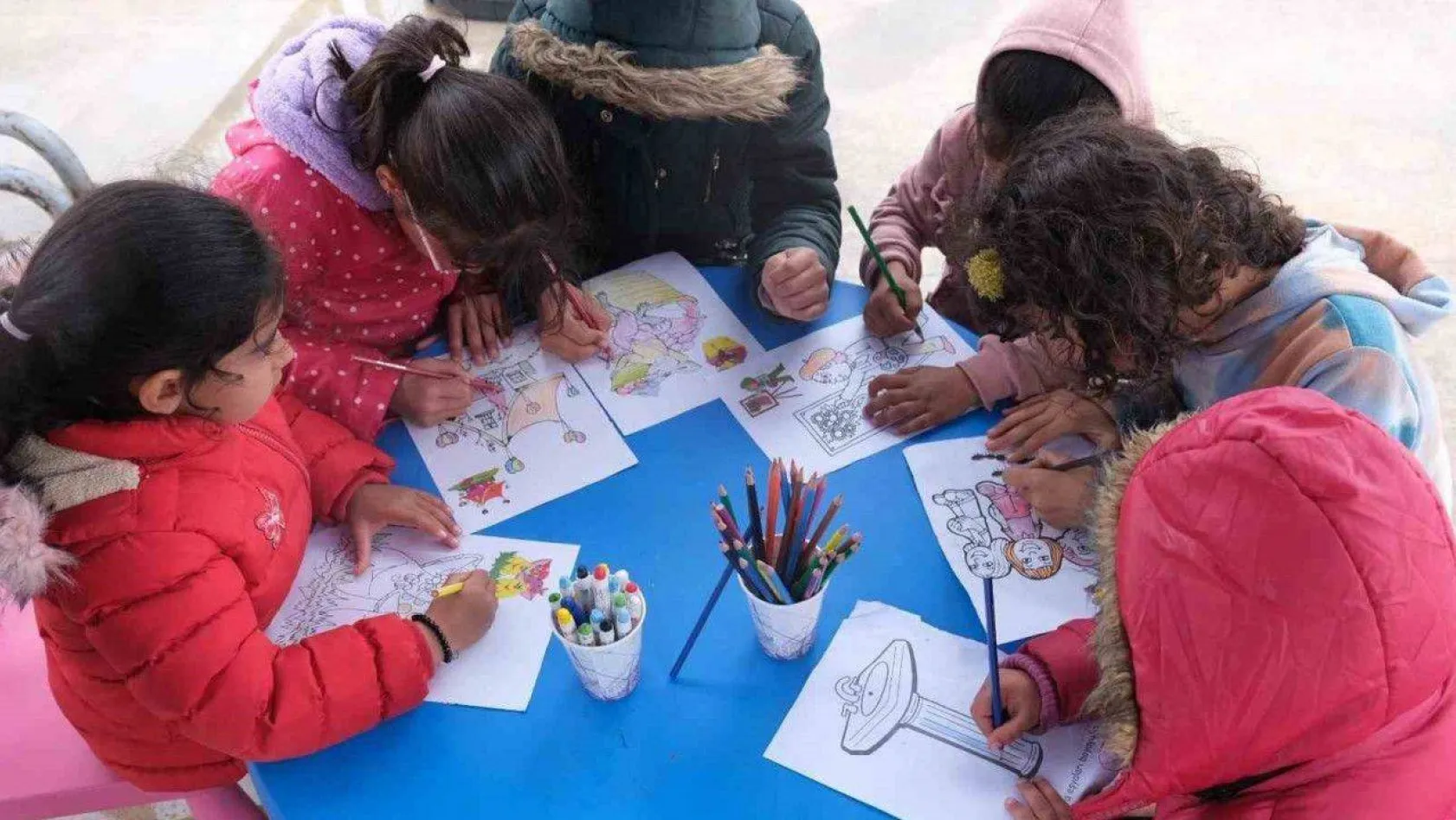 Türk Telekom'dan deprem bölgesindeki çocuklar için bayram etkinlikleri