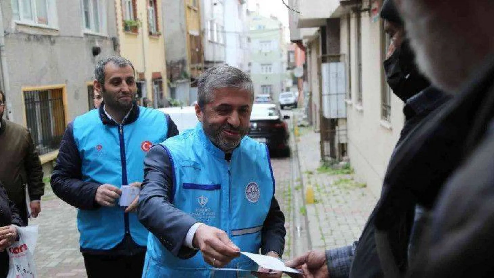 Türkiye Diyanet Vakfı, İstanbul'da 5 bin 500 aileye gıda yardım kartı dağıtacak
