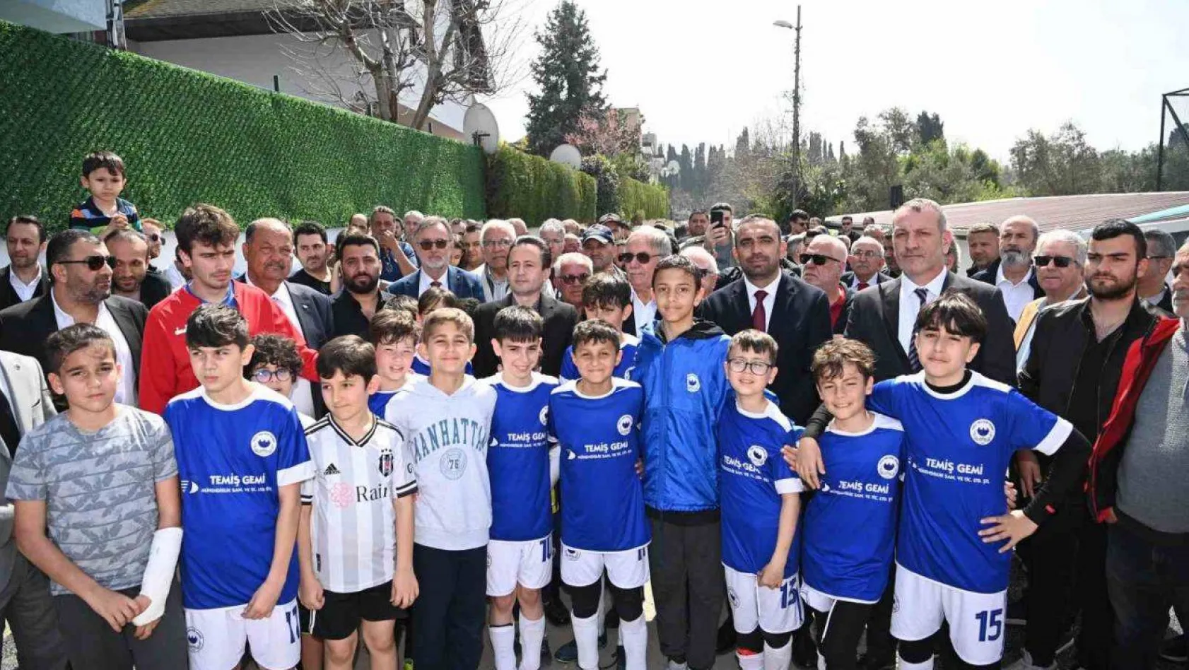 Tuzla Belediyesi, Sahil Spor Tesisi'ni hizmete açtı