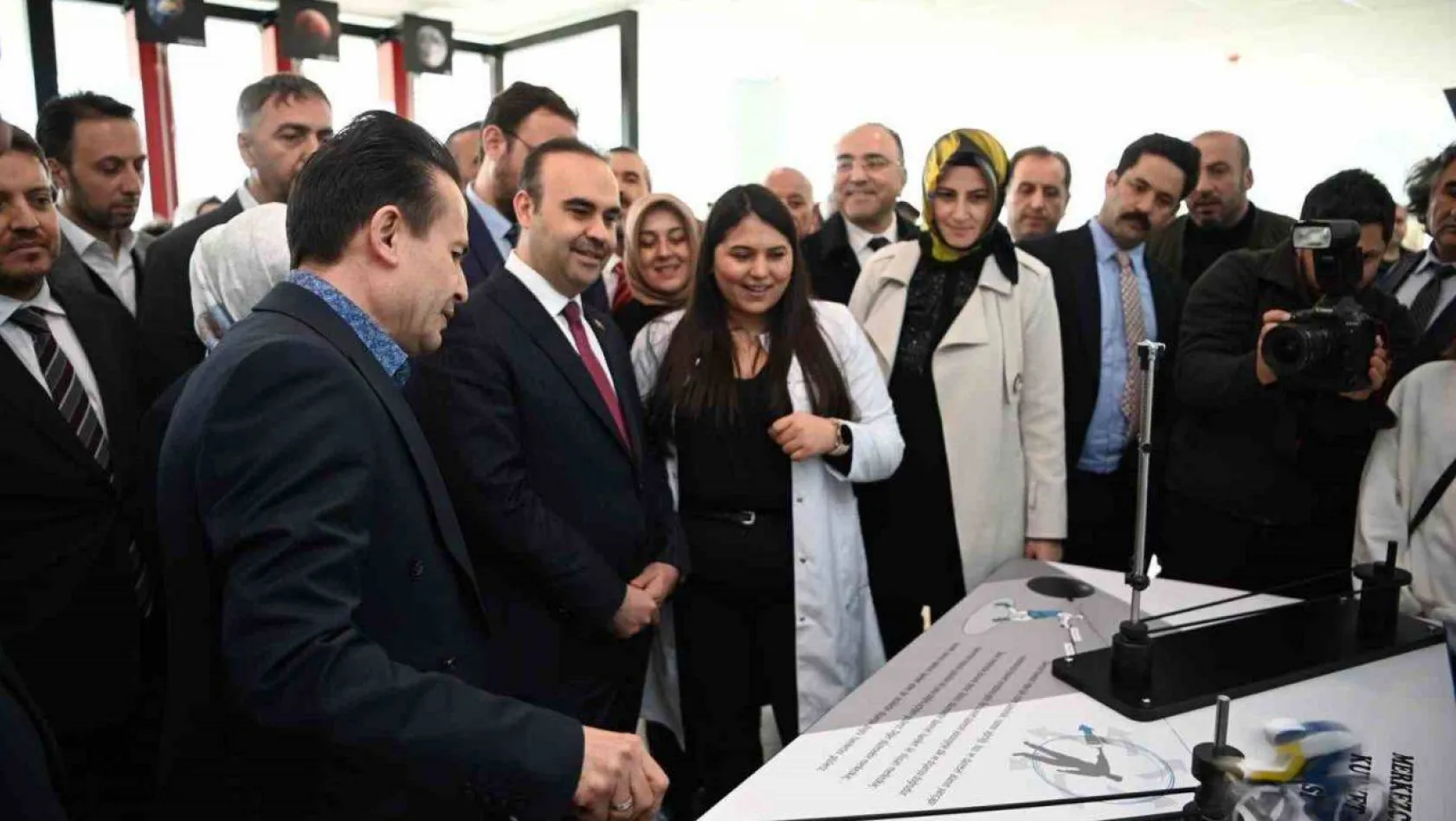 Tuzla Bilim Merkezi Bakan Kacır'ın katılımıyla açıldı
