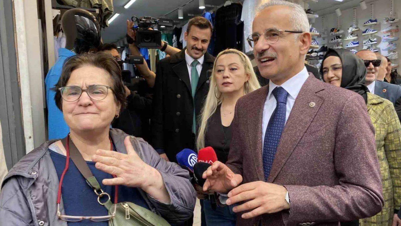 Ulaştırma ve Altyapı Bakanı Uraloğlu: 'Havalimanı-Halkalı metrosunu önümüzdeki sene bugünlere kalmadan açmış olacağız'