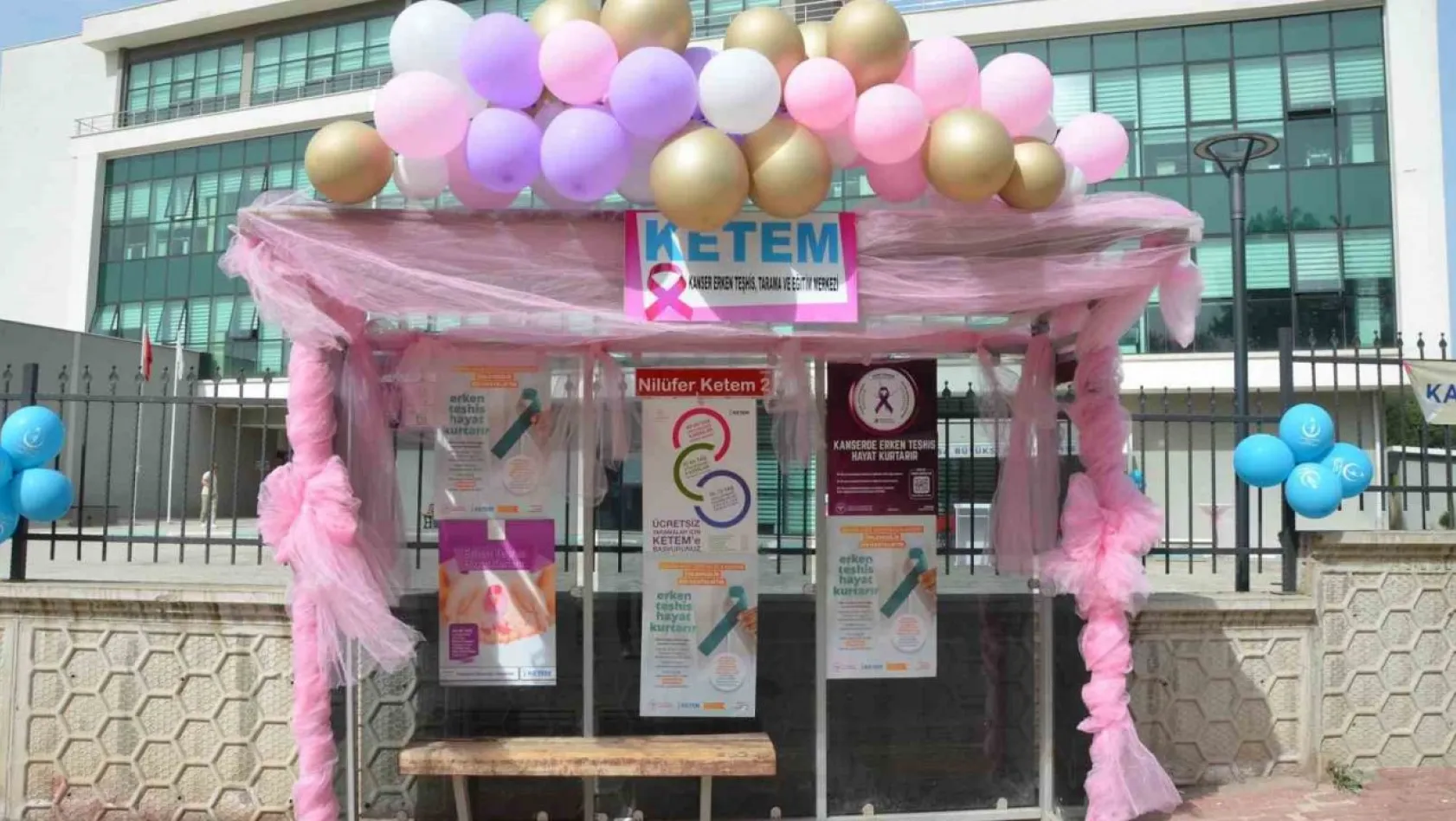 Ulusal Kanser Haftası'nda iki otobüs durağına 'KETEM' ismi verildi