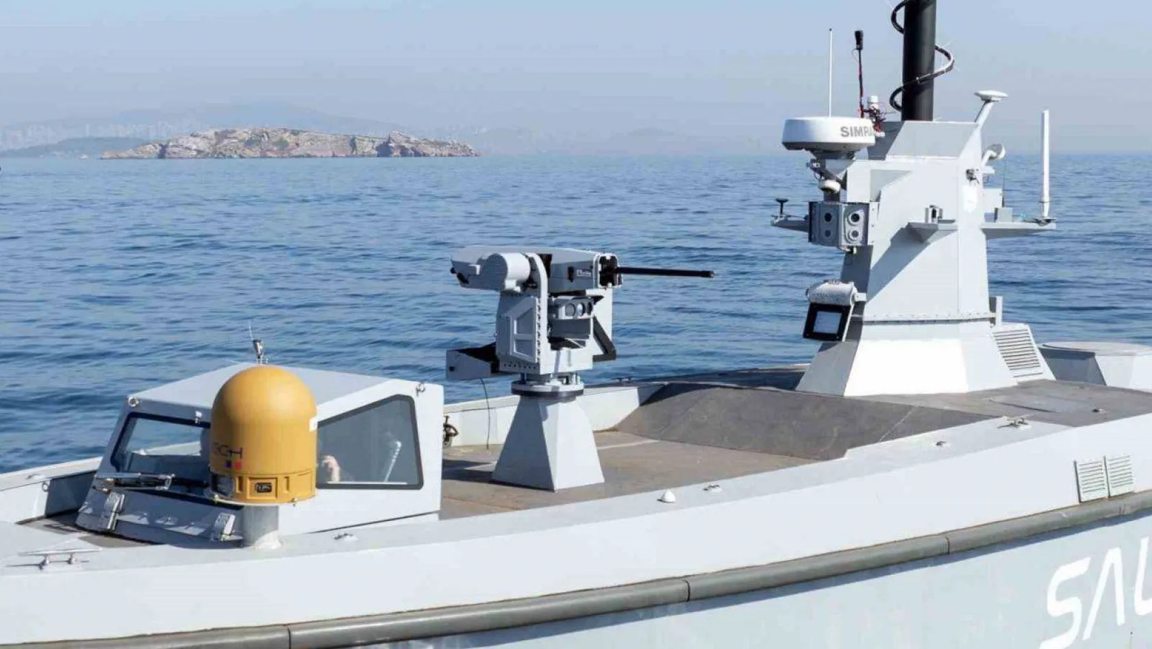 UNIROBOTICS'in deniz tipi kuleleri TRAKON LITE ile donatılan SALVO, testleri başarıyla geçti