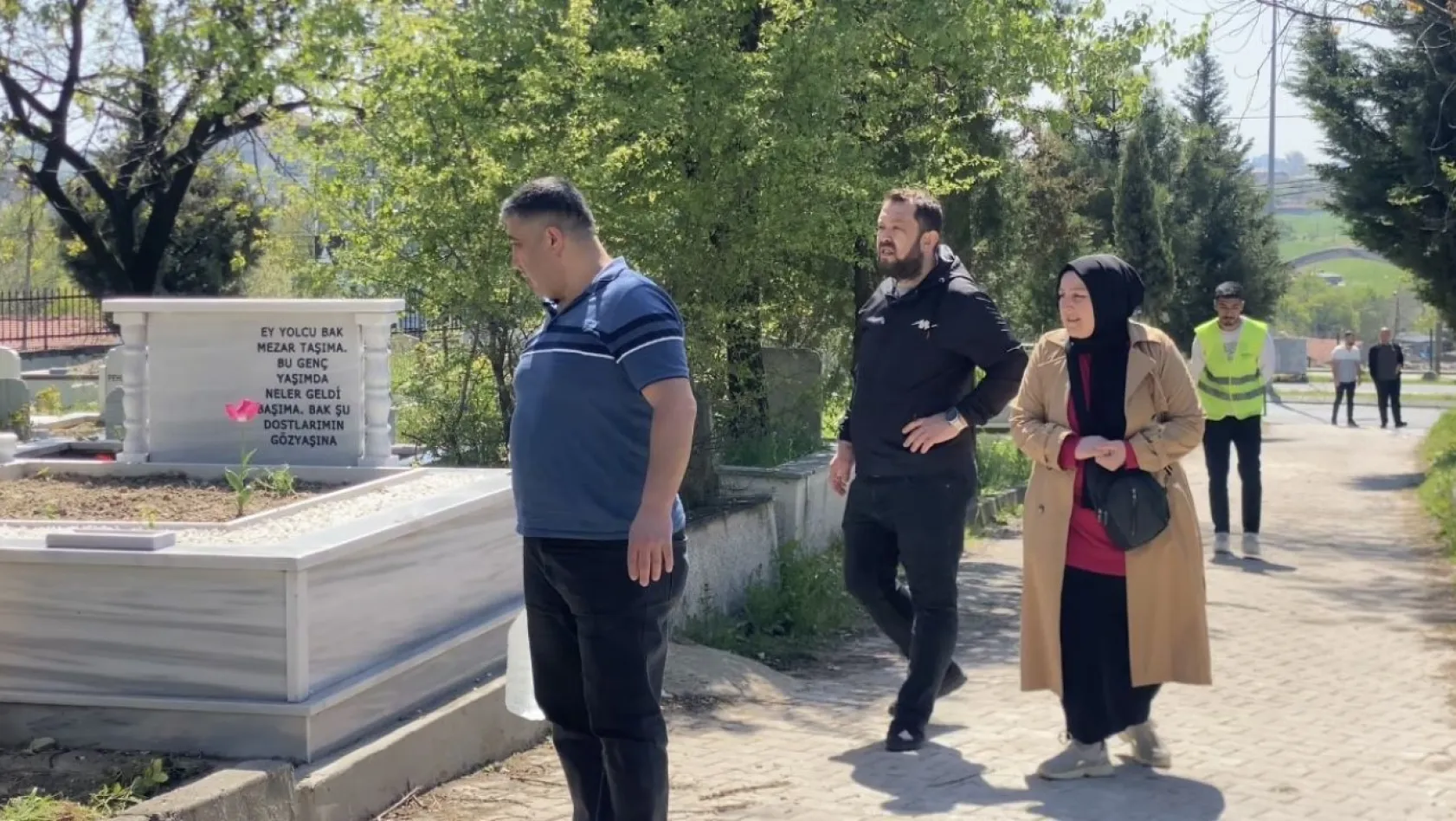 Vatandaşlar Edirnekapı Şehitliği'ni ziyaret etti