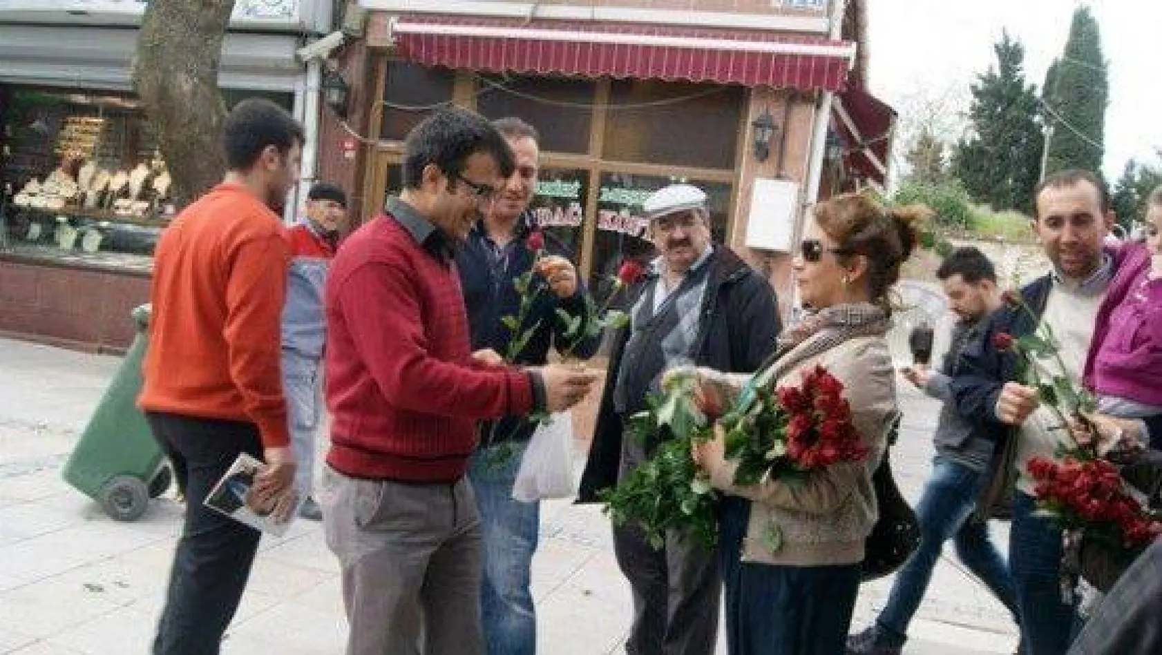 Üstün, Peygamberimizi Anlattı