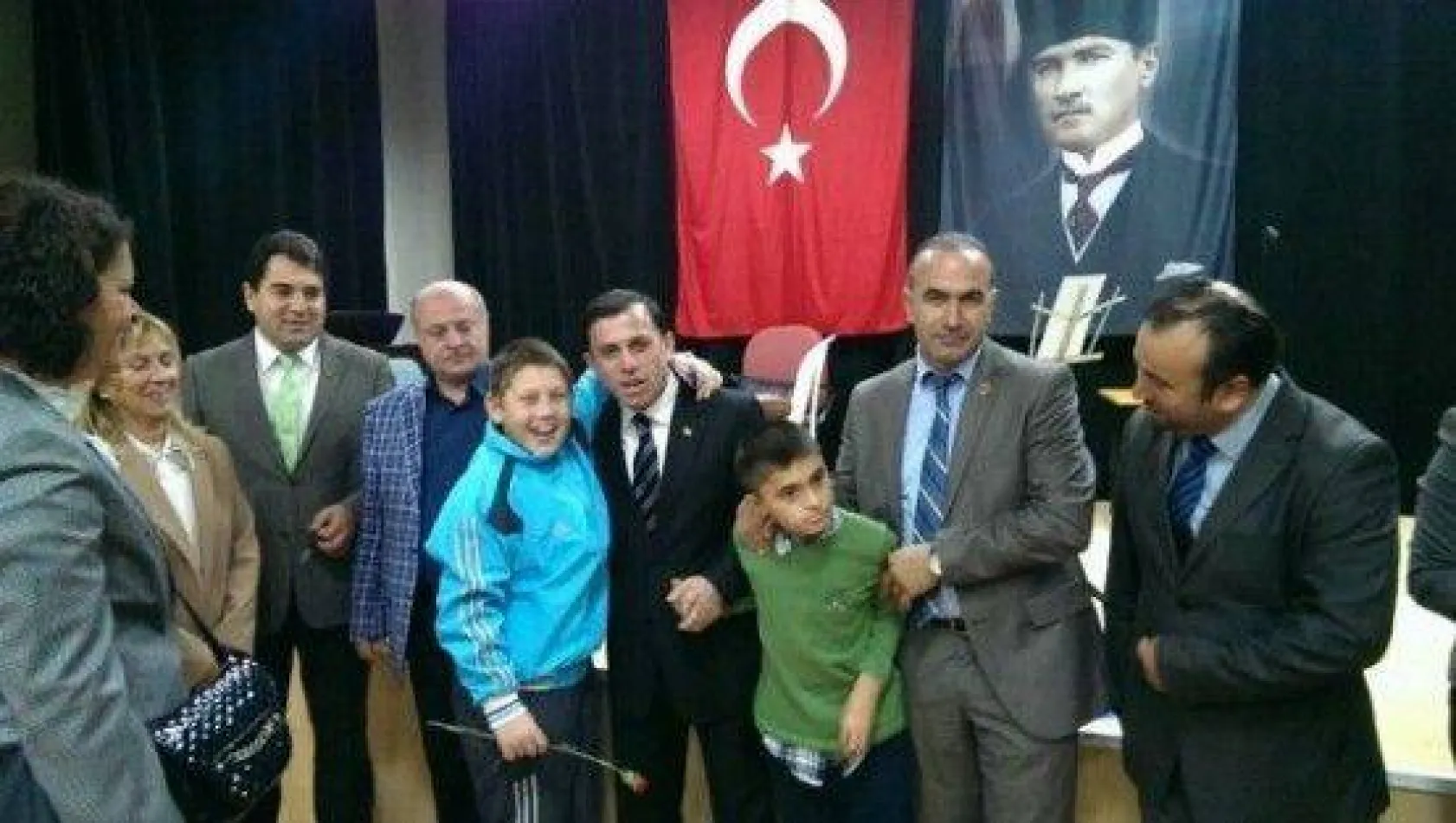 Bu Kez Öğretmenler İçin Yola Çıktılar