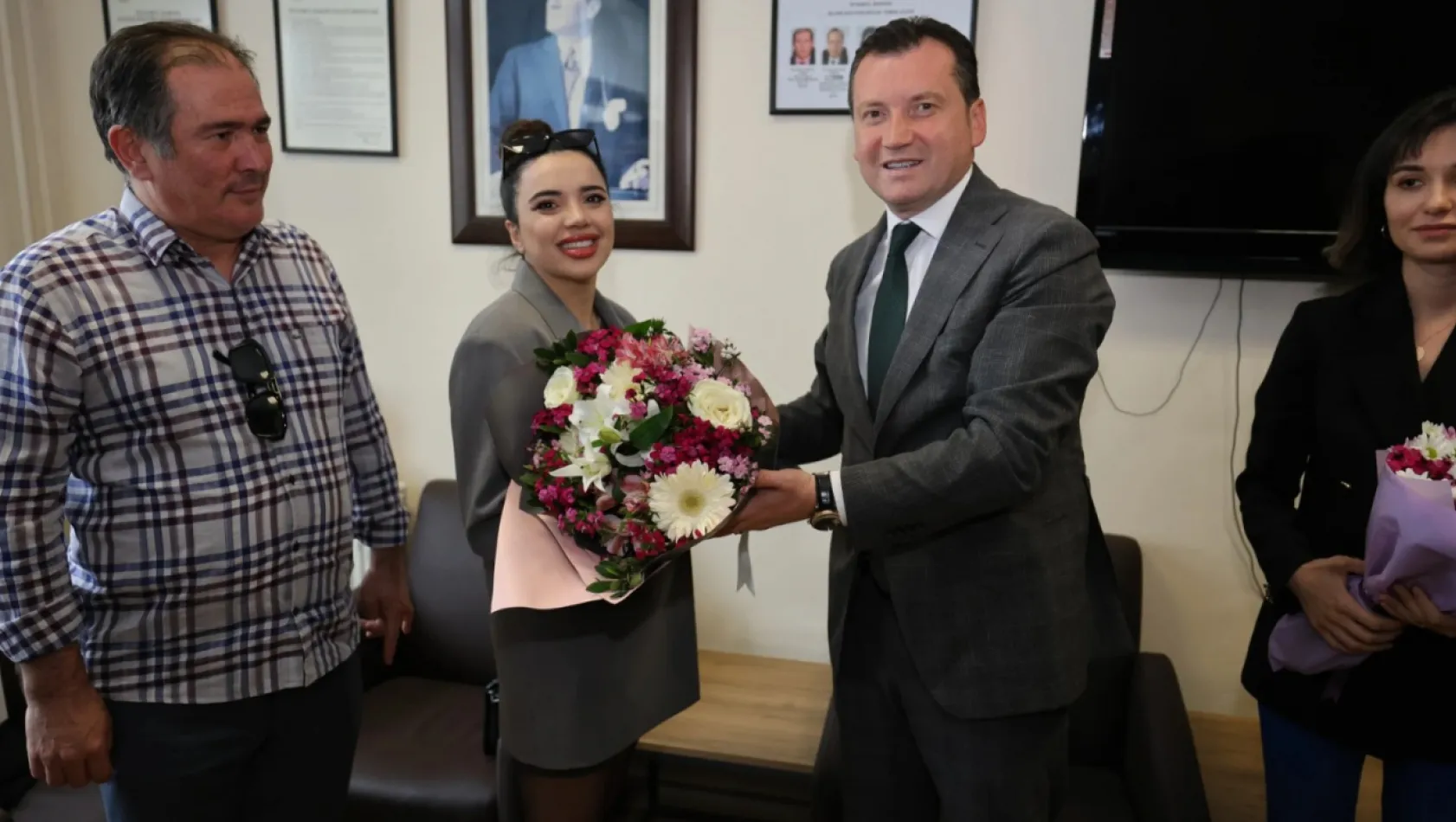 Başkan Balcıoğlu'ndan Avukatlara Ziyaret