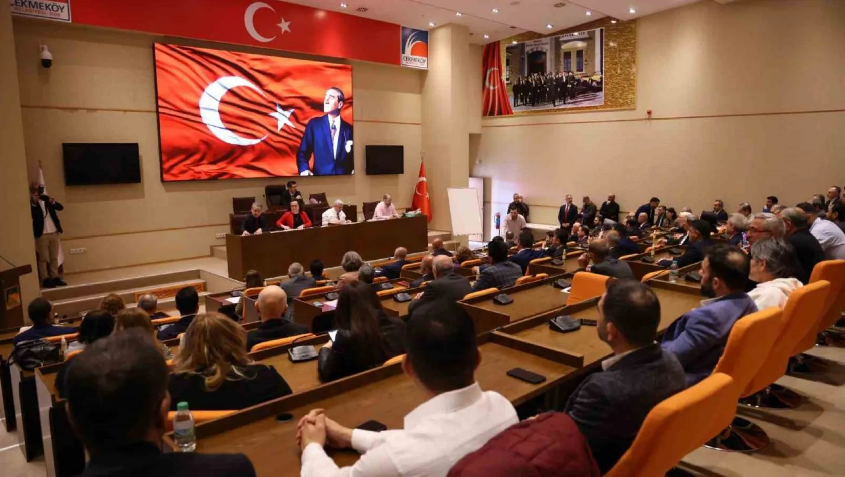 Çekmeköy Belediye Meclisi, yeni dönem ilk toplantısını gerçekleştirdi
