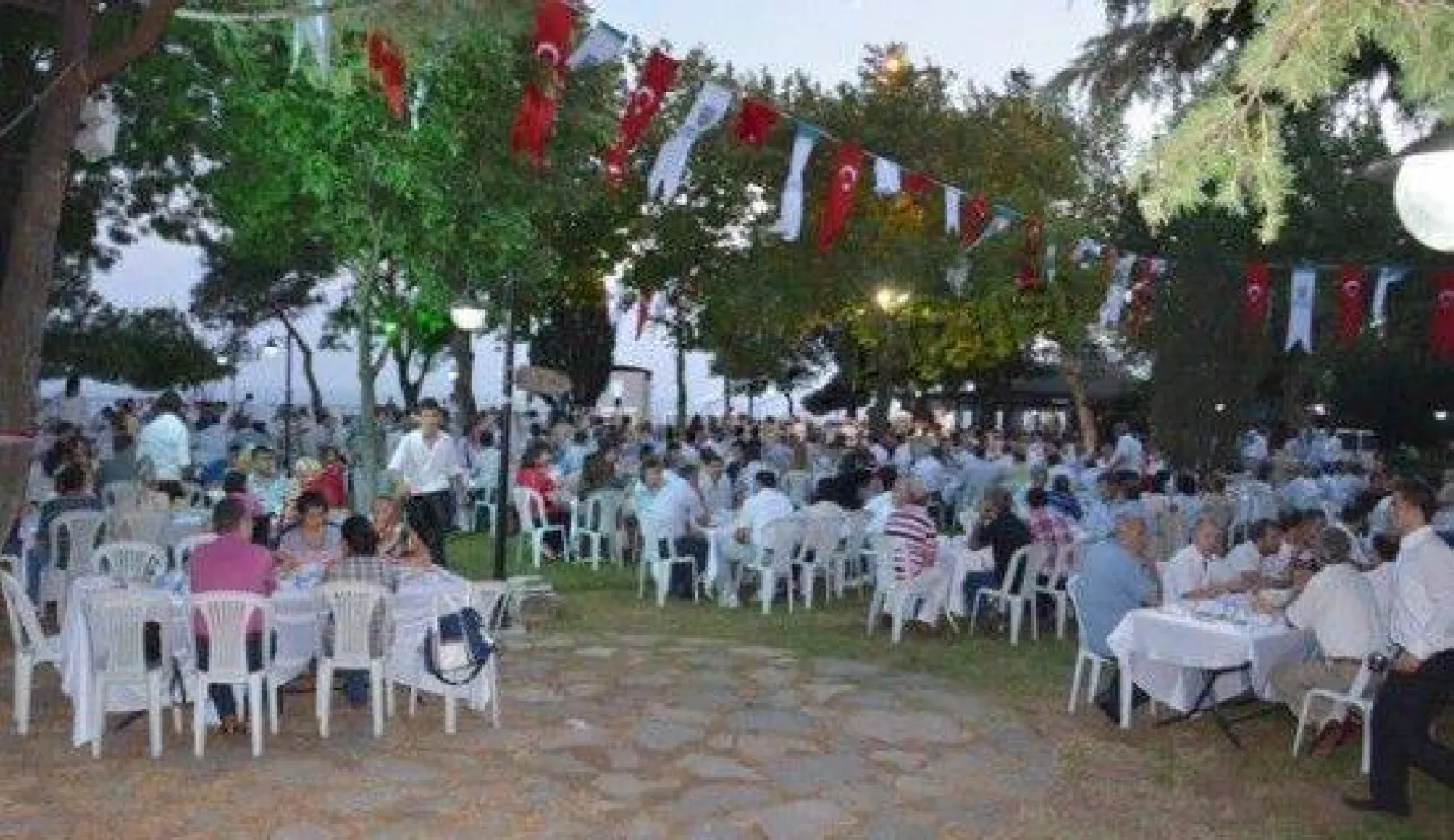 İlçe Protokolü İftar Yemeğinde Buluştu