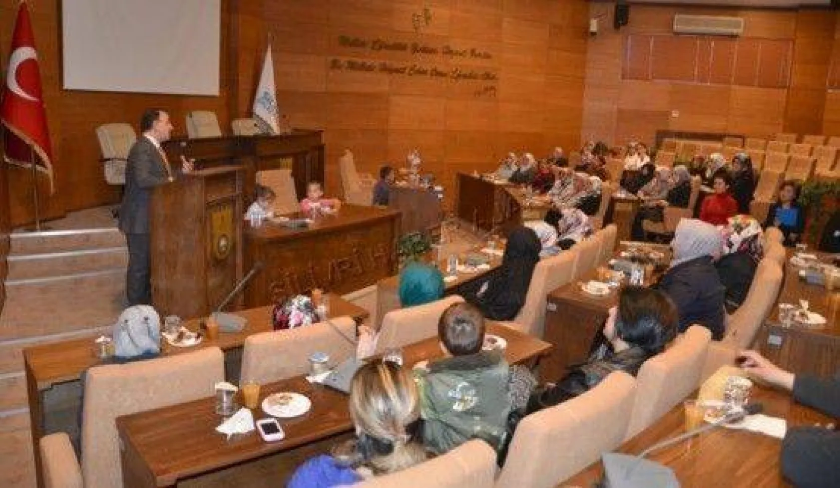 Ebeveyn Okulu'ndan sertifikalı oldular