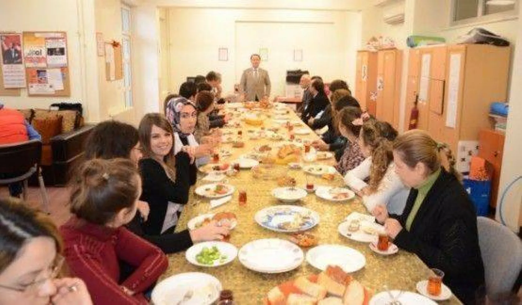 Değirmenköy Atatürk Ortaokulu'na Işıklar Ziyareti