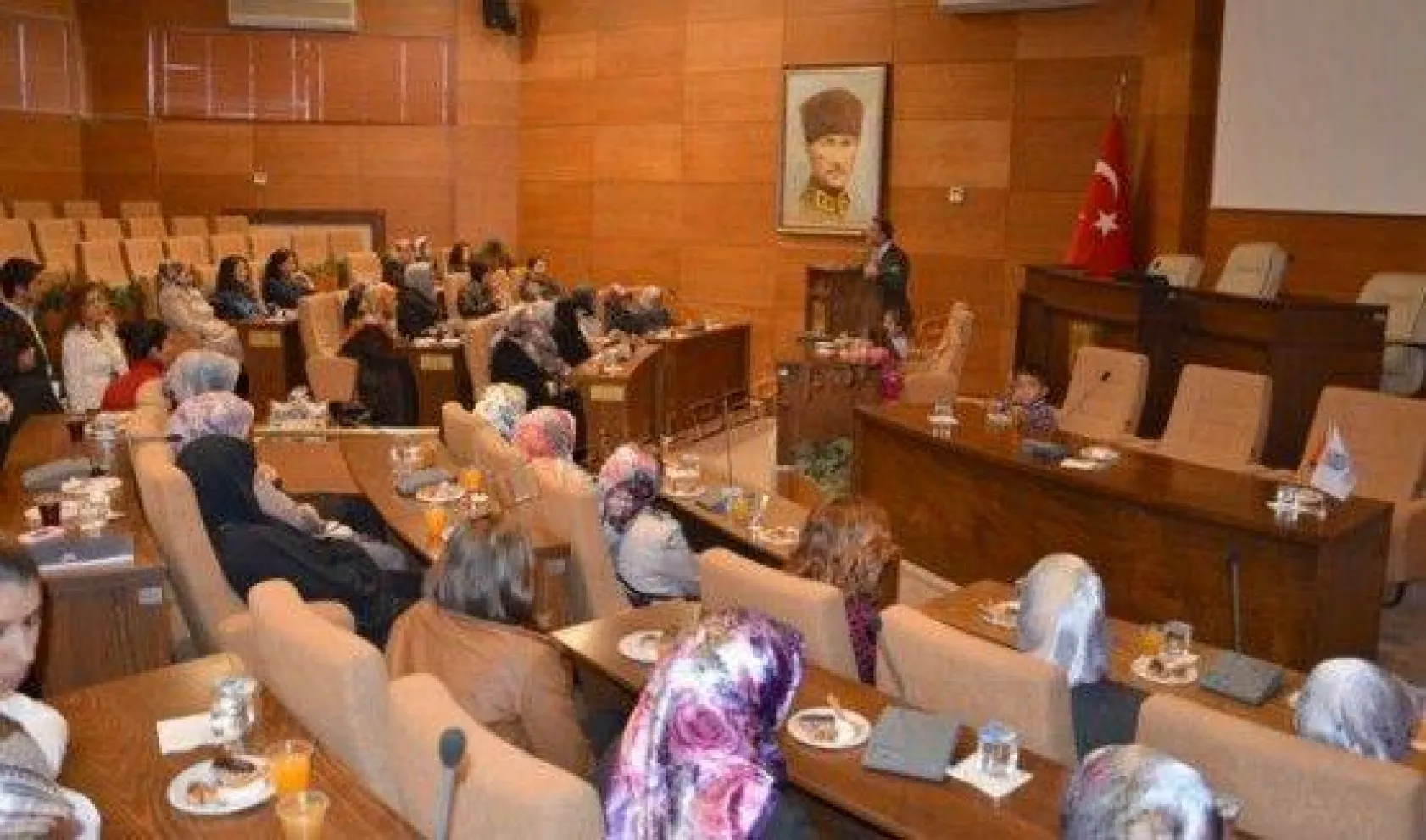 Ebeveyn Okulu'ndan sertifikalı oldular