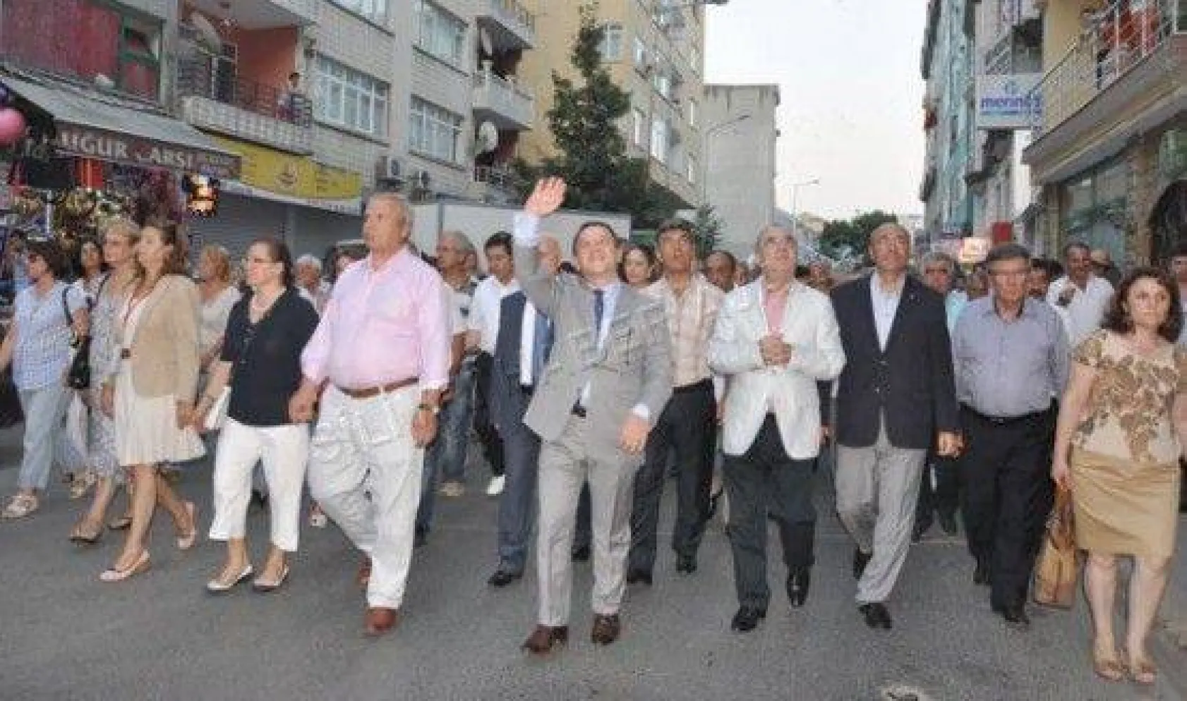 Dünya Renkleri Silivri Sokaklarında