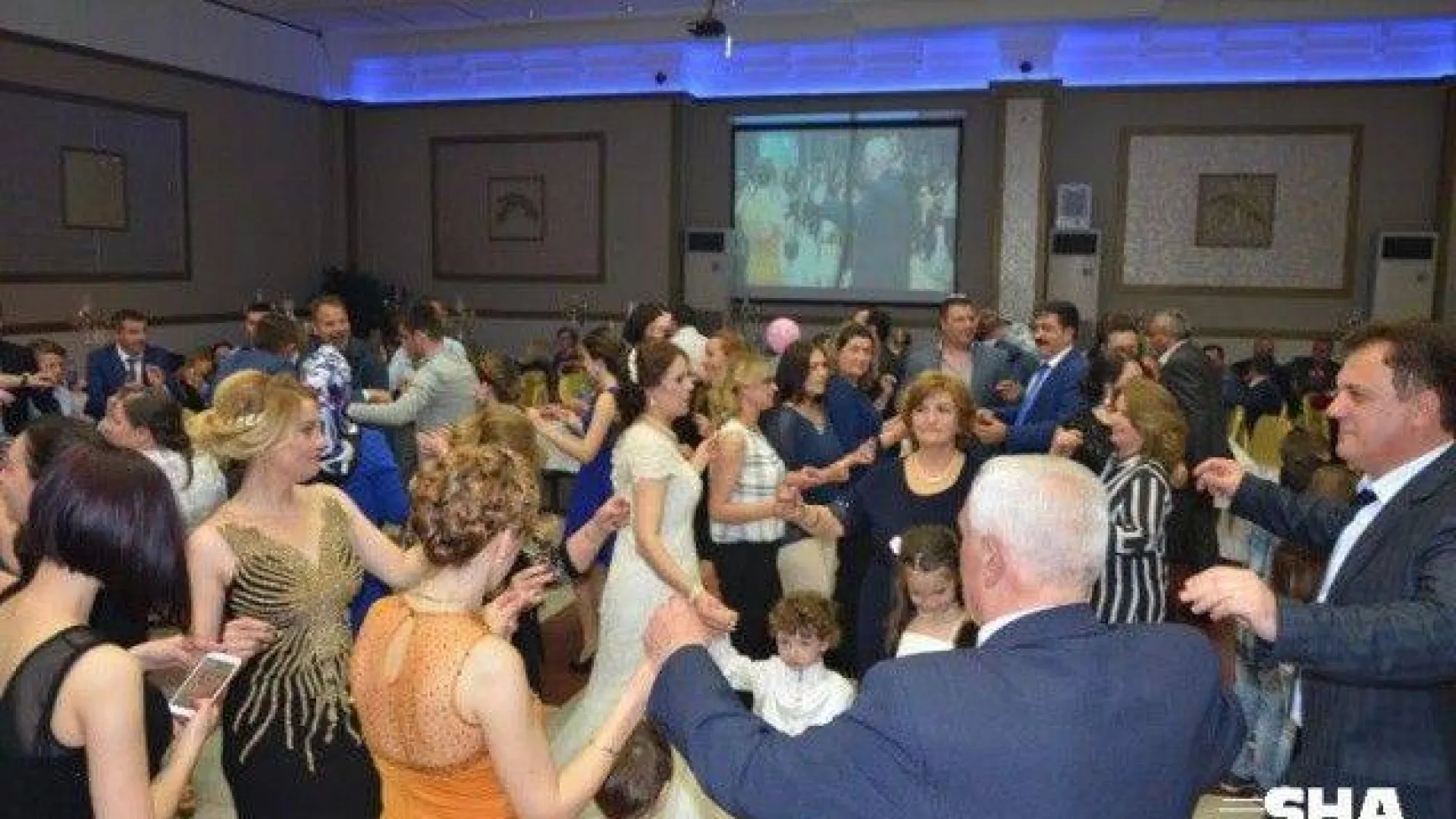 Akören Kavşağında kaza 4 yaralı