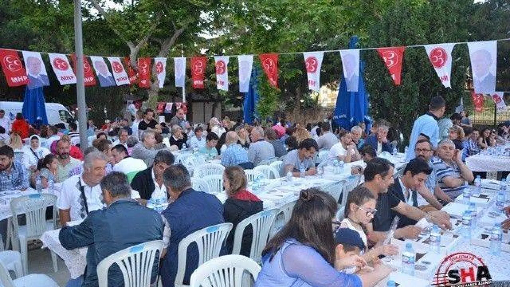 Milliyetçi Hareket sofrasında bir araya geldiler