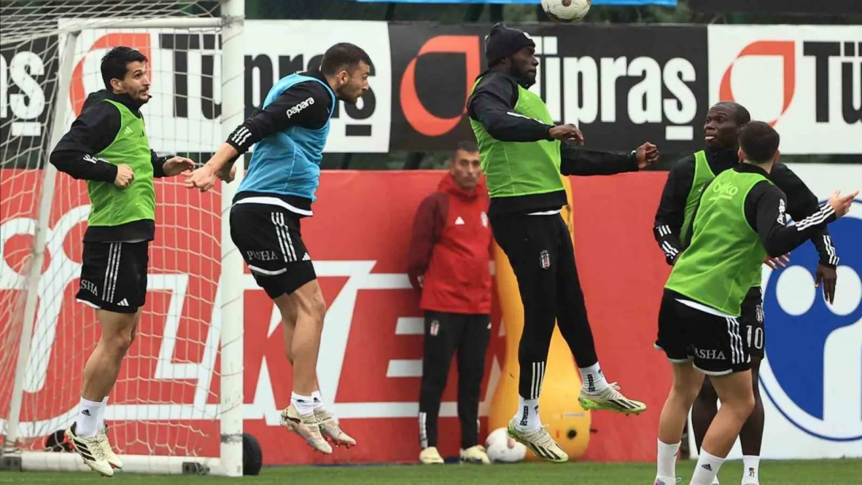 Beşiktaş, Çaykur Rizespor maçı hazırlıklarını tamamladı