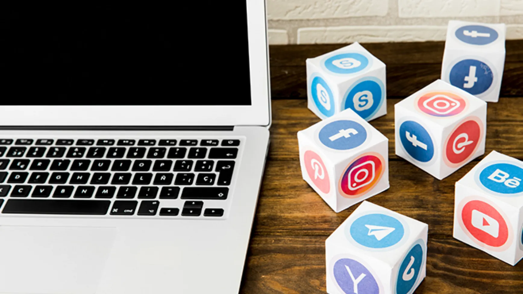 Sosyal Medya Ajansı ile Müşteri Memnuniyetini Artırma İpuçları