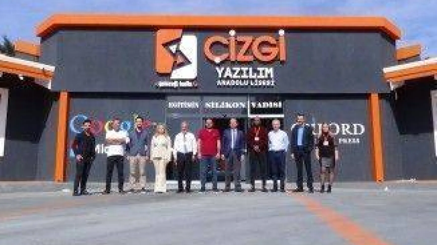 Ulaş Velioğlu “Gençlerimizin uluslararası standartlarda Milli yazılımcılar olmasını istiyoruz”