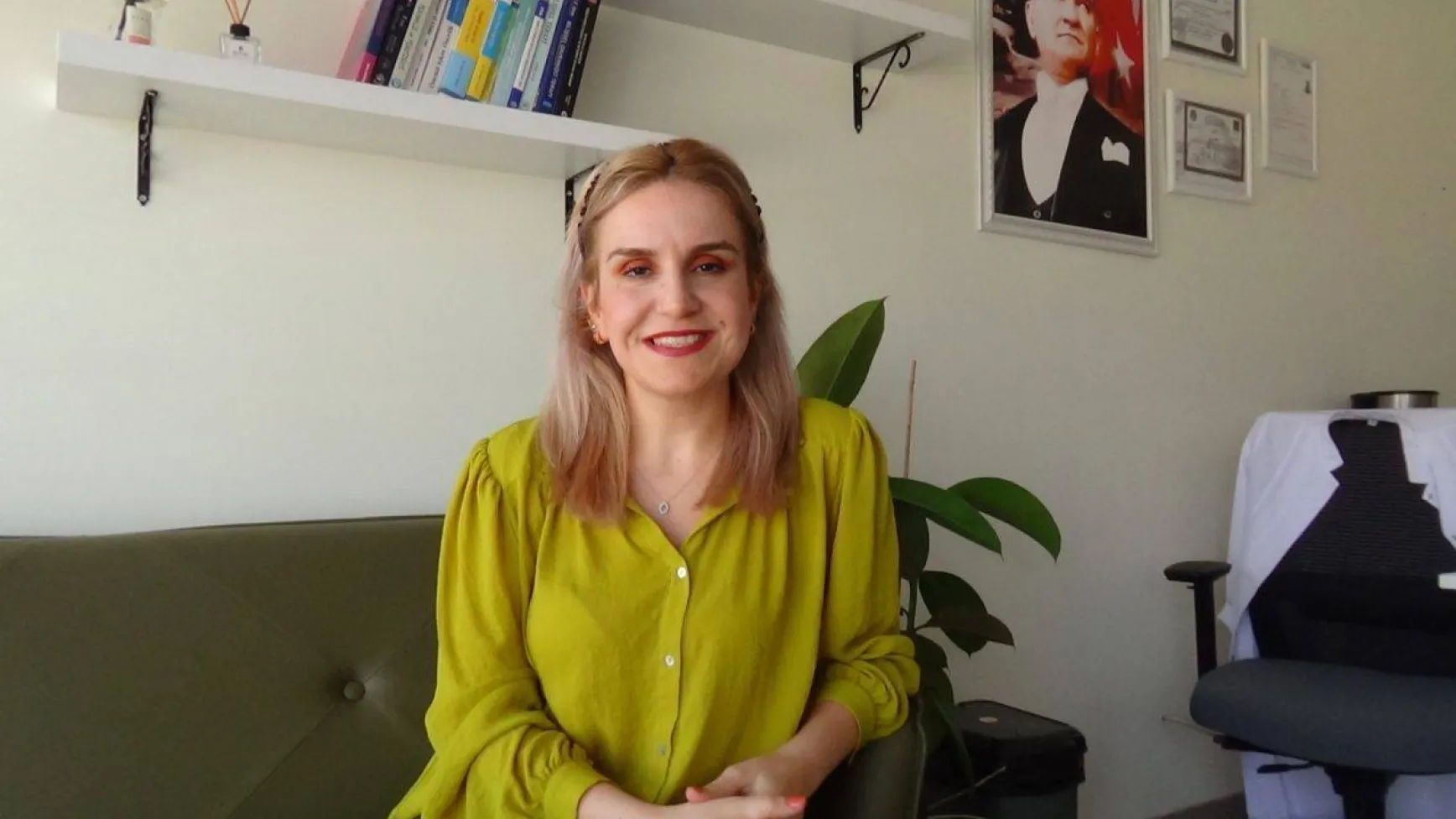 ‘Toplumsal etiketlere aldırmayın’