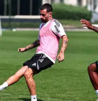 Beşiktaş, St. Patrick's maçı hazırlıklarını tamamlandı