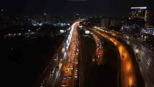 İstanbul Anadolu Yakası'nda trafik yoğunluğu yüzde 90'a ulaştı