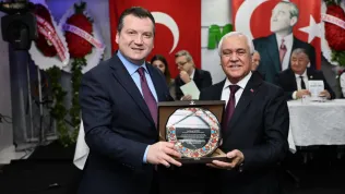 Recep Akıncı'dan Kongrede Veda Mesajı: 'Görevi Gönül Rahatlığıyla Devrediyoruz'