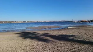 Tekirdağ'da deniz 20 metre çekildi