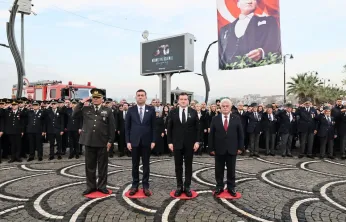 Silivri'de 10 Kasım'da Atatürk Saygı ve Minnetle Anıldı