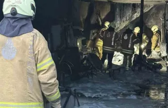 Silivri Sanayi Sitesi'nde yangın: Dikkatli çıraklar facianın önüne geçti