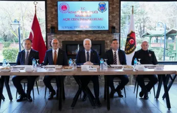 Vali Davut Gül'den Silivri'de Ceza İnfaz Kurumu Ziyareti