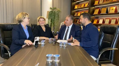 'Kapısız Makamın Başkanı' Nuray Koçer, Kongre Öncesi Sağlı & Sollu'da Esnafa Mesaj Verdi