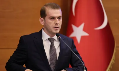 Çavdar'dan Sert Bütçe Eleştirisi: 'En İyi Reklam Hizmettir'