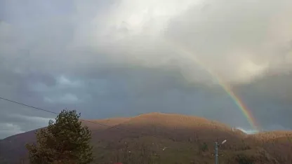 Bin rakımda oluşan gökkuşağı hayran bıraktı