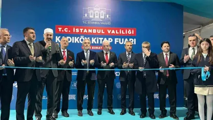İstanbul Valisi Gül: 'İstanbul Valiliği olarak bütün ilçelerimizde kitap fuarı düzenleyeceğiz'