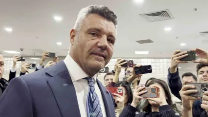 Sadettin Saran 'yasadışı bahse teşvik etmek' suçundan hakim karşısına çıktı