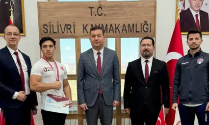Bilek Güreşi Türkiye 2'ncisi Ahmet Arda Öncel'e tebrik