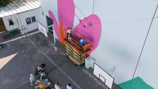 'Aksa İyilik Takımı'ndan okul dönüşüm projesi