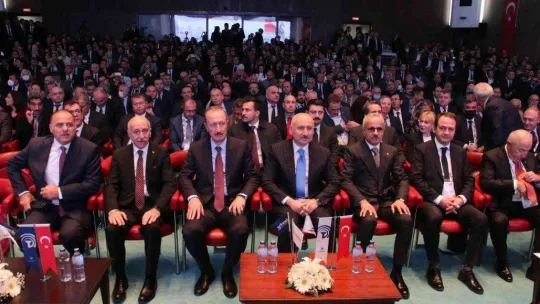 'Beton Yollar Kongresi ve Sergisi'nin açılışı TÜRKÇİMENTO'nun katkılarıyla gerçekleştirildi