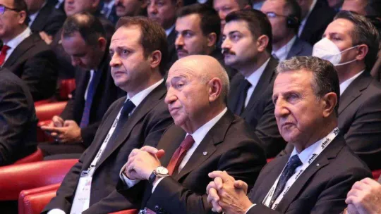 'Beton Yollar Kongresi ve Sergisi'nin açılışı TÜRKÇİMENTO'nun katkılarıyla gerçekleştirildi